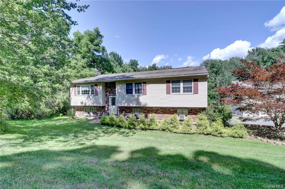 84 Peddler Hill Rd, Monroe, NY 10950 - photo 1