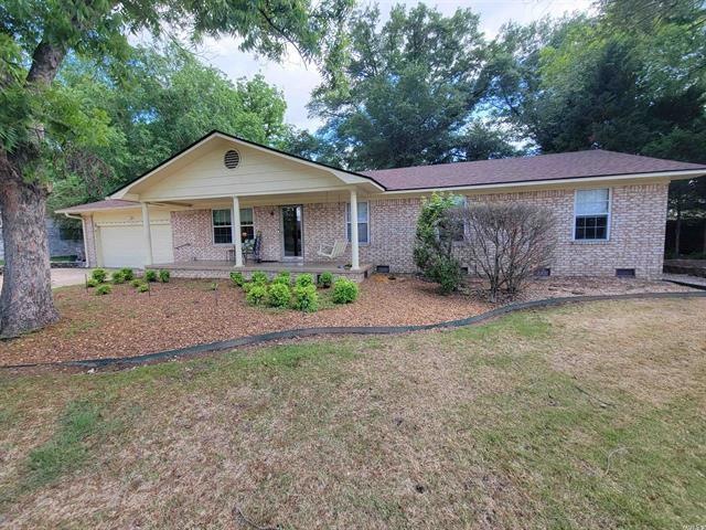 71 Mohawk Drive