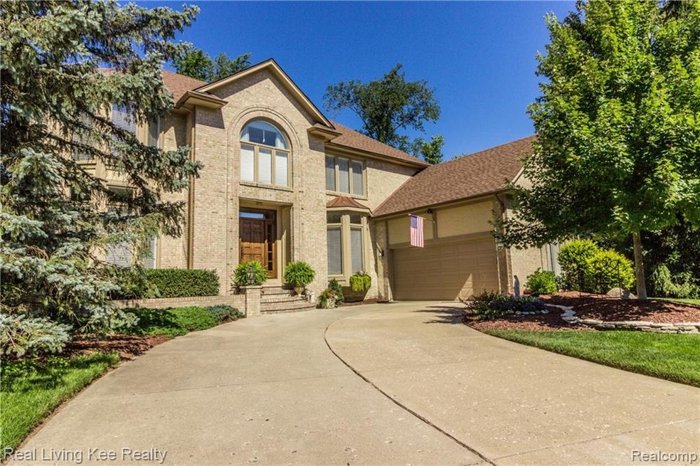 1469 Olympia Dr, Rochester Hills, MI 48306 - photo 1