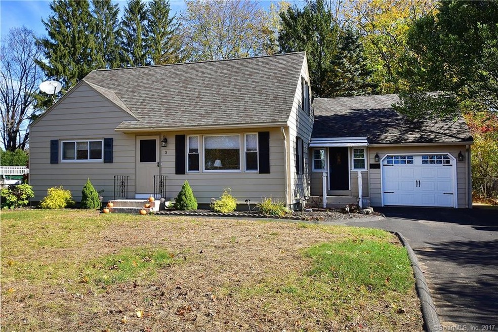 Welcome to 3 Homestead, move in ready!