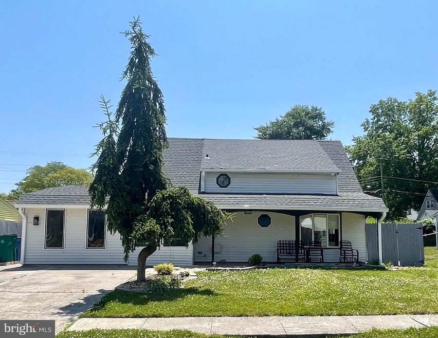 28 Ring Ln, Levittown, PA 19055 - photo 1