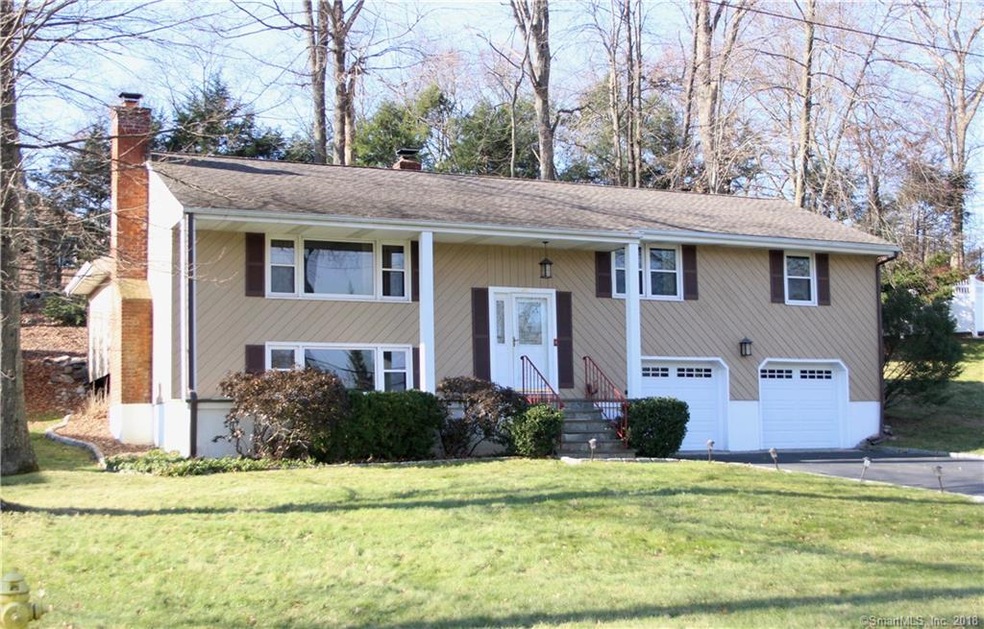 26 Dorset Rd, Norwalk, CT 06851 - photo 1