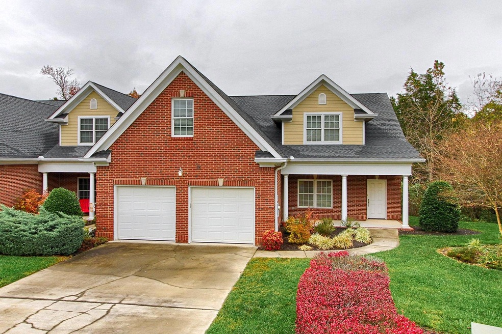 2360 Pauly Brook 001