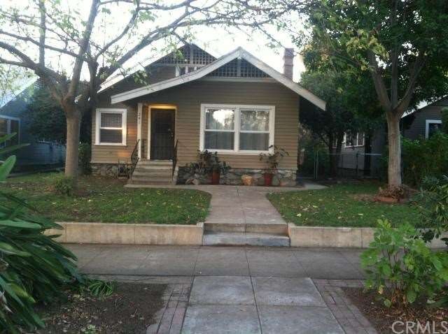 Front of home facing Jefferson
