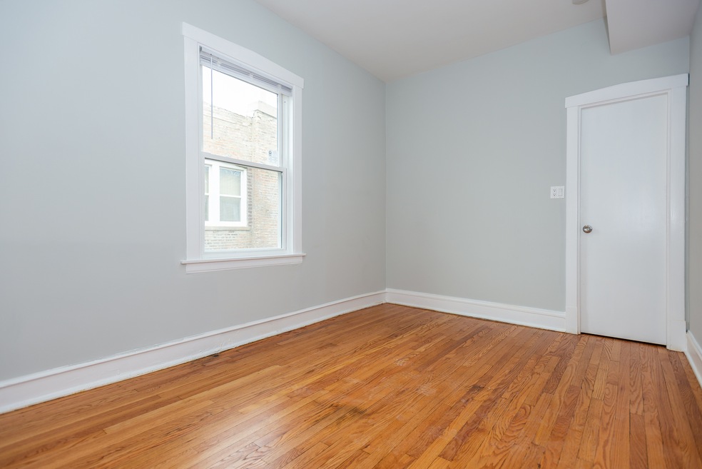 5400 W Schubert Ave unit 3, Chicago, IL 60639 - photo 1