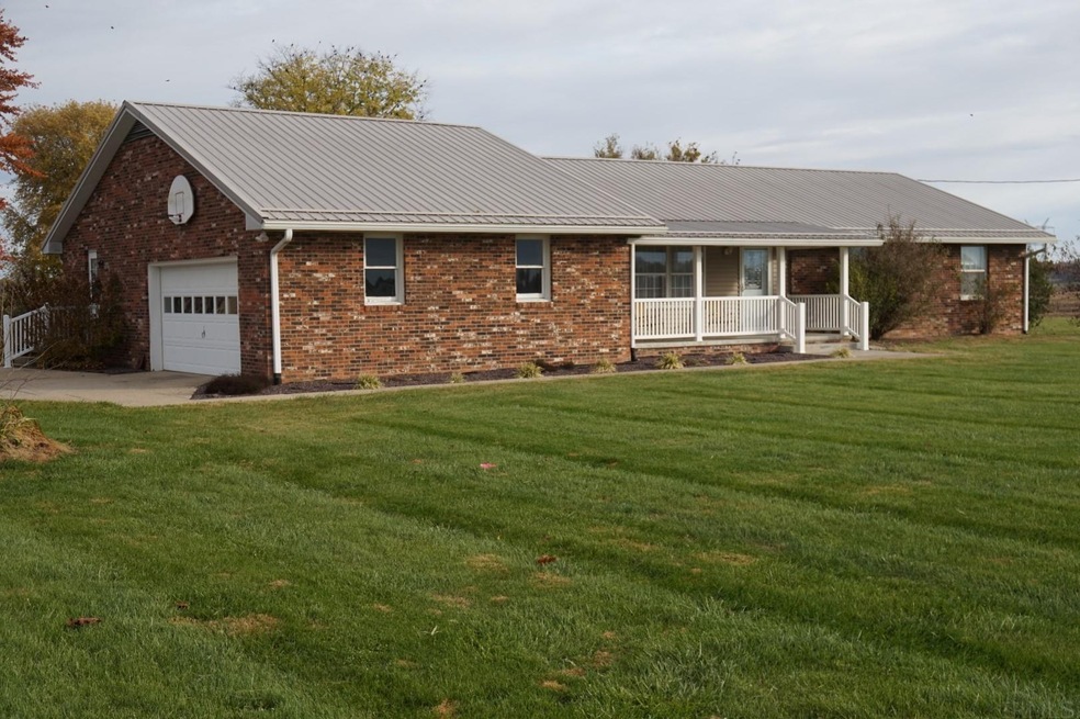 1248 E 250 S, Princeton, IN 47670 - photo 1