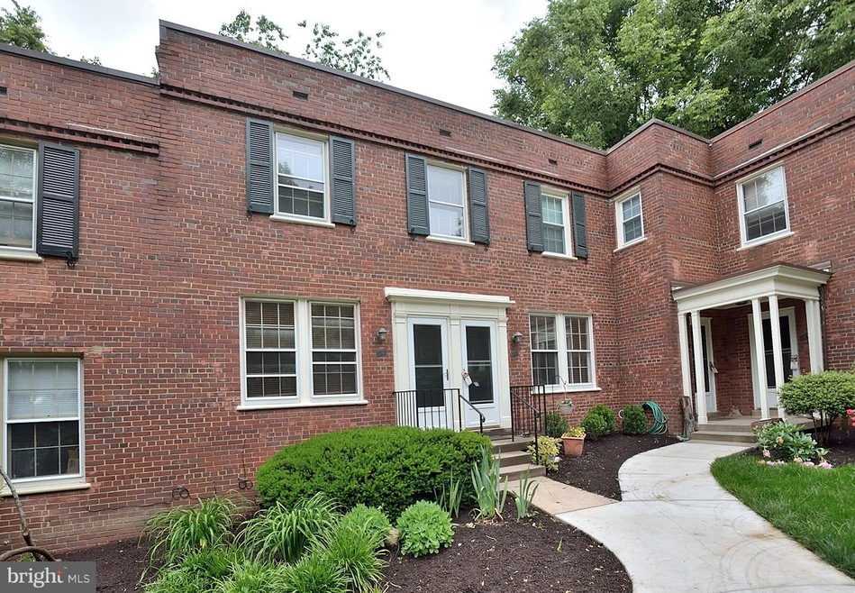 1201 S Barton St unit 152, Arlington, VA 22204 - photo 1