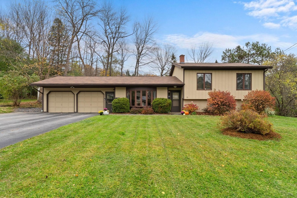 23 Lague Ln, Barre, VT 05641 - photo 1