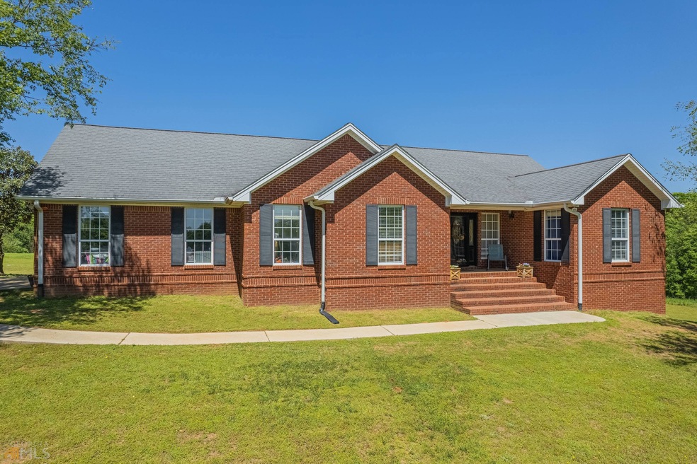 2577 Barton Rd, Bowman, GA 30624 - photo 1