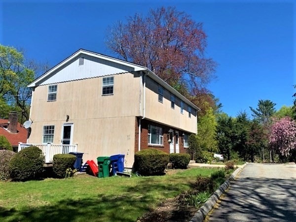 137 Warren St unit 1, Newton Center, MA 02459 - photo 1