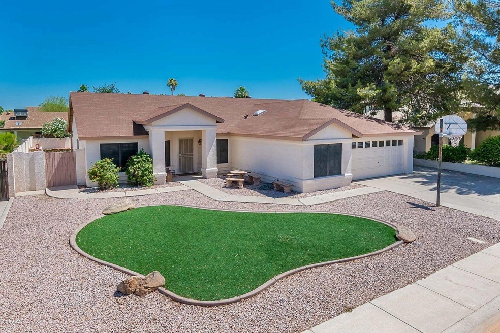 4652 W Whitten St, Chandler, AZ 85226 - photo 1