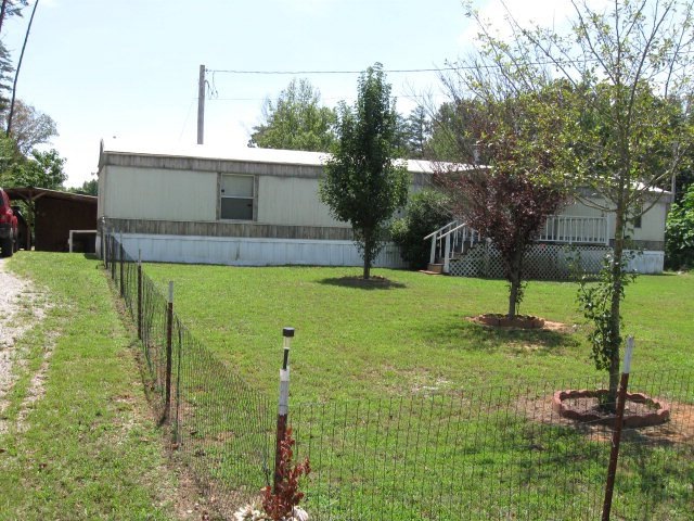 1085 Brian Dr, Cookeville, TN 38506 - photo 1