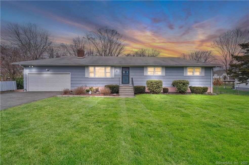 265 Holland Rd, Bridgeport, CT 06610 - photo 1