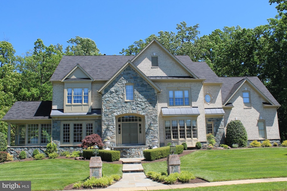 3359 V Ln, Oakton, VA 22124 - photo 1