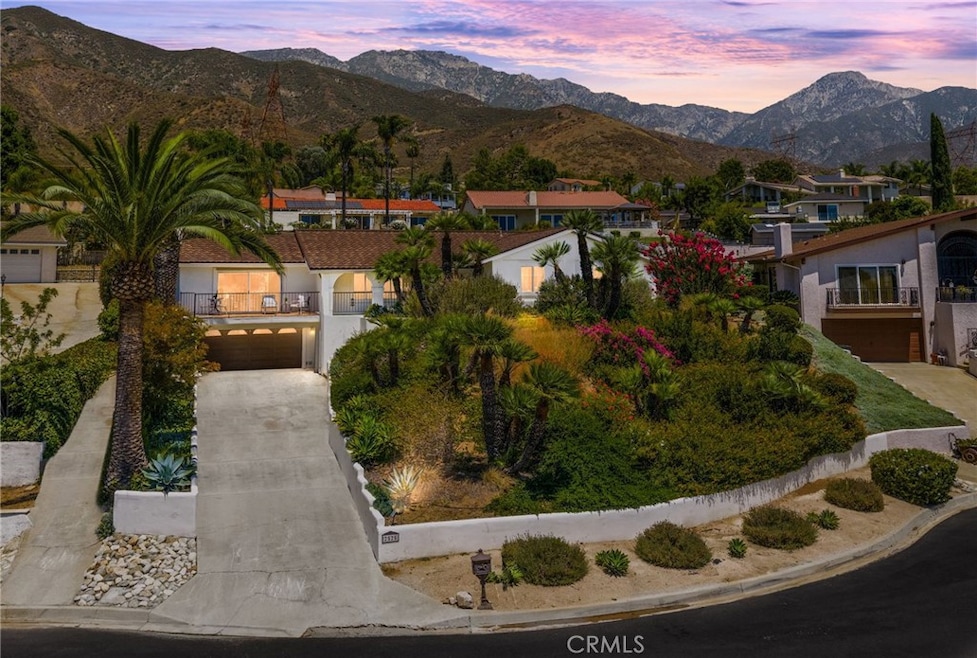 Sold $1,100,000 • Co-Listing Agent