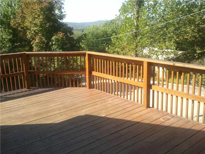 402 S Mashburn Ave, Fayetteville, AR 72701 - photo 1