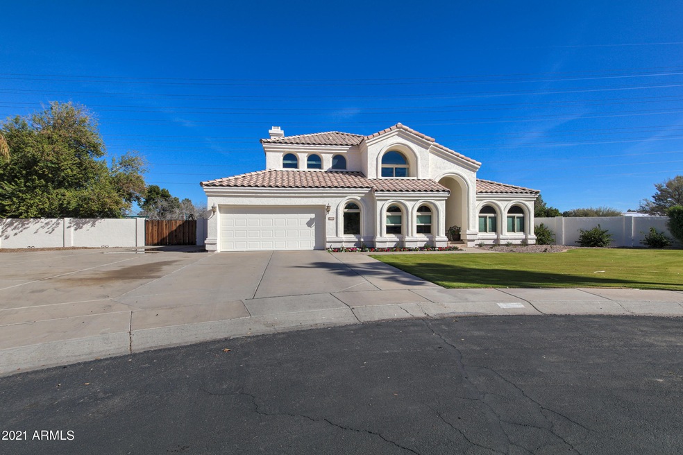 1919 E Olive Ct-2