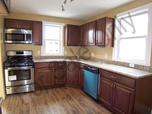 24 Bayview Ave, Danvers, MA 01923 - photo 1