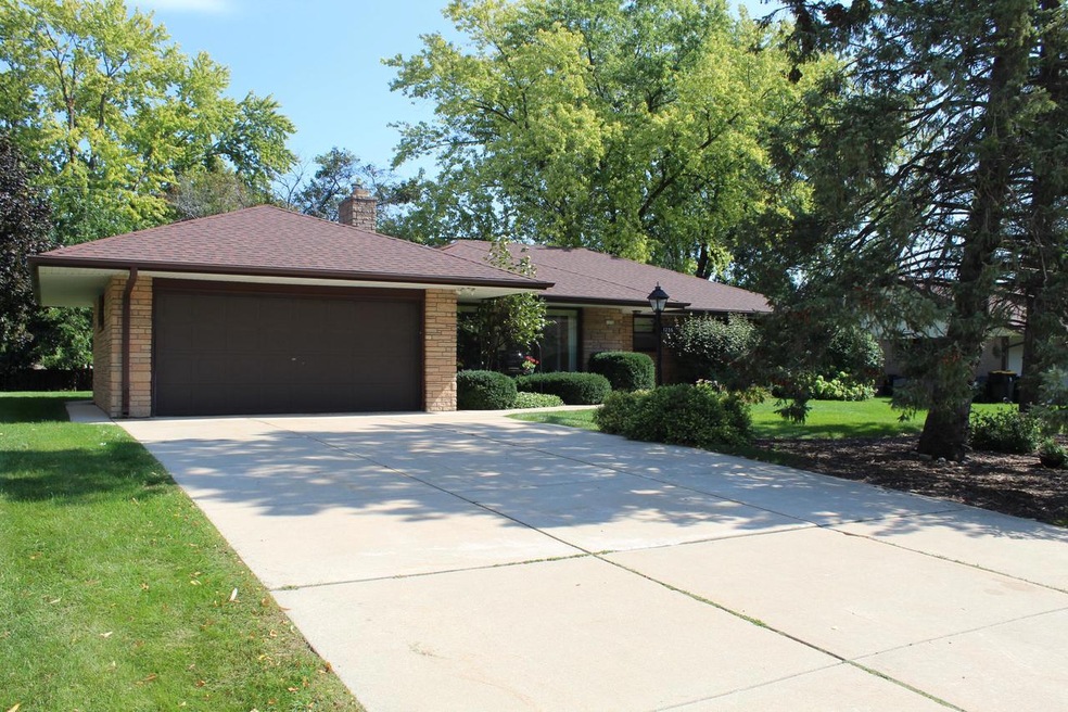 1236 N 117th St, Milwaukee, WI 53226 - photo 1