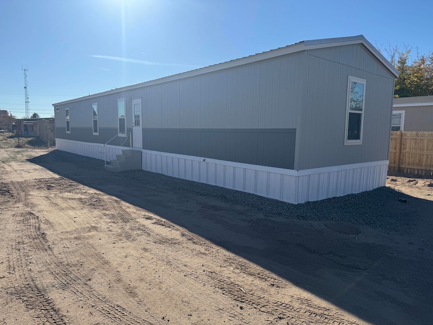 123 W Cll Montoya, Bernalillo, NM 87004 - photo 1