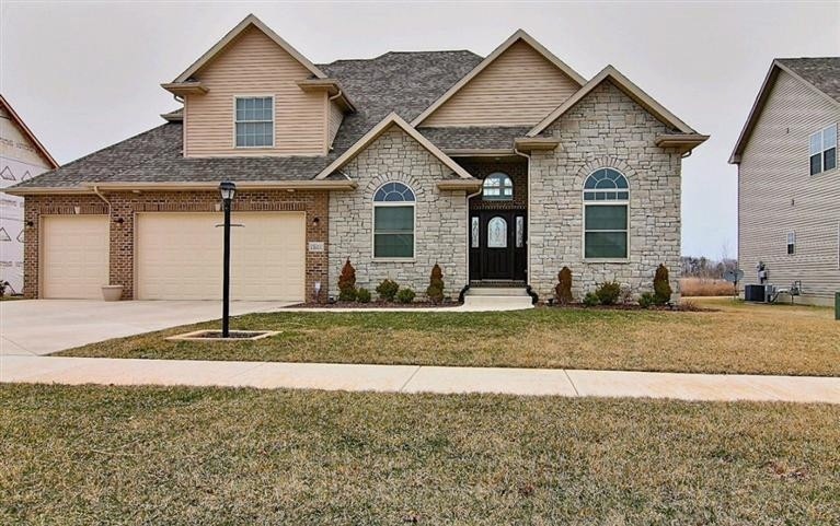 7520 E 103rd Ave, Crown Point, IN 46307 - photo 1