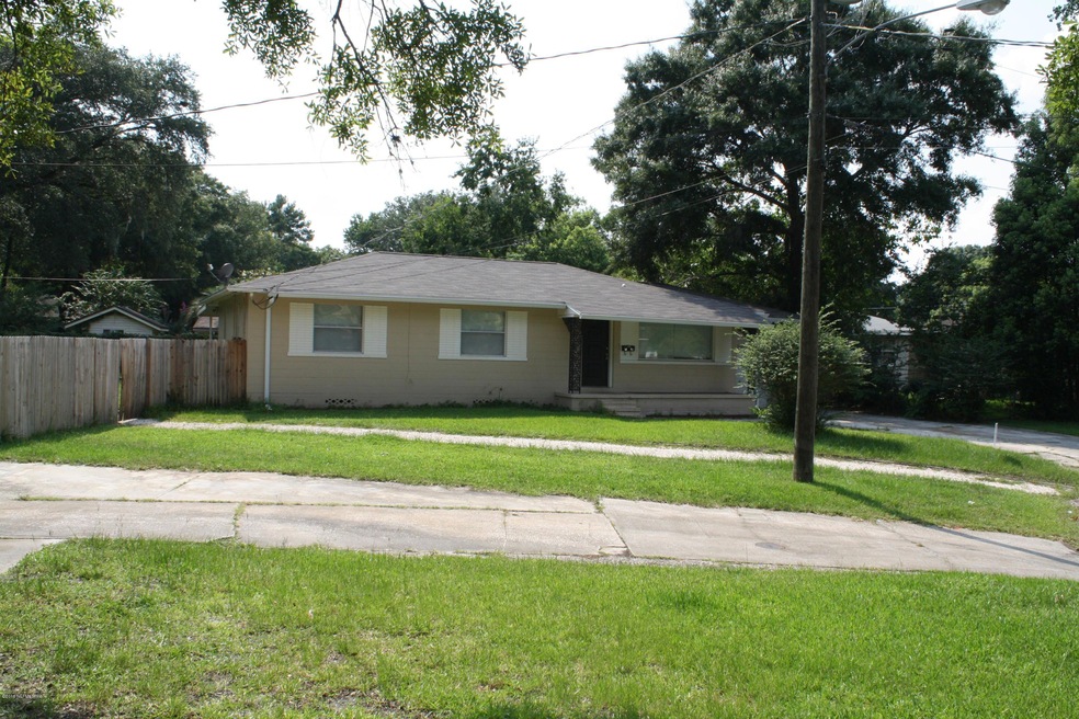 5036 Nola Ct, Jacksonville, FL 32210 - photo 1