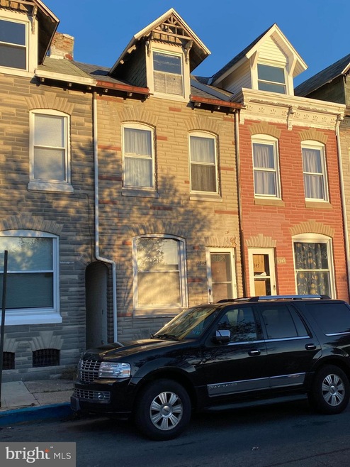 1347 Moss St, Reading, PA 19604 - photo 1