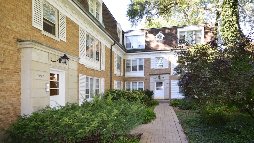 2038 Sherman Ave. #3B