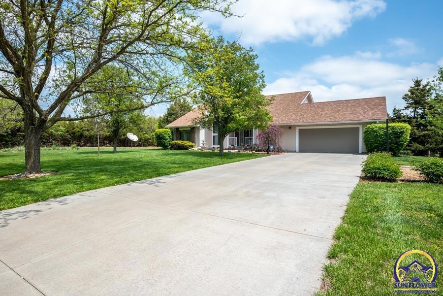 6400 NW Redwood Dr, Topeka, KS 66618 - photo 1