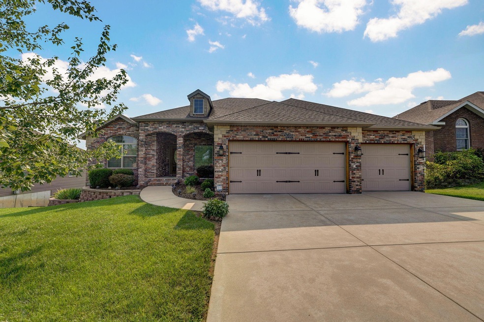 5323 Carson St-2