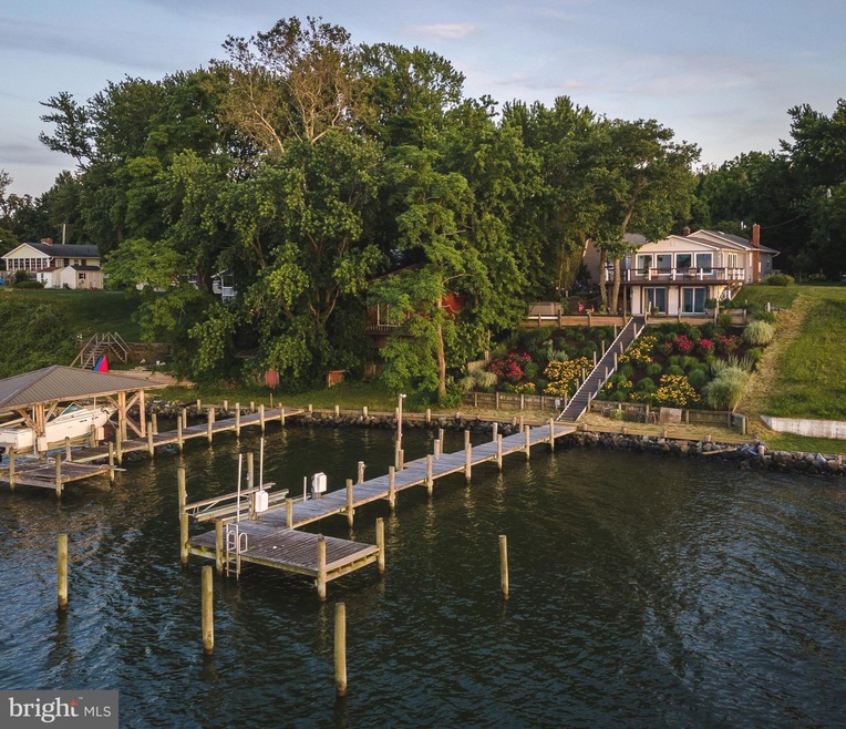 43166 Riverside Dr, Hollywood, MD 20636 - photo 1