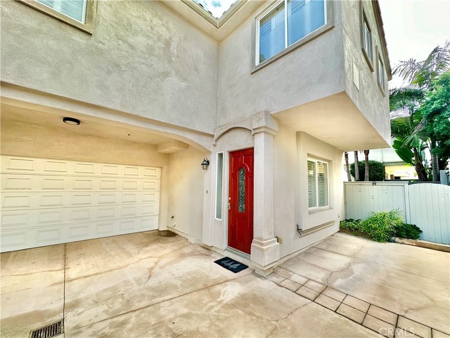 2222 Rockefeller Ln unit C, Redondo Beach, CA 90278 - photo 1