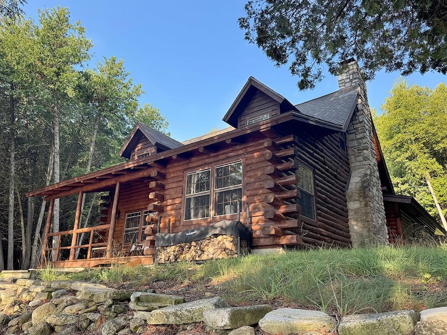 For Sale $959,000