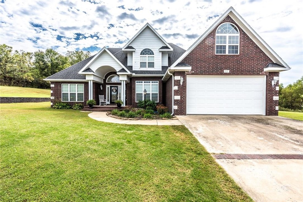 1101 Spur Cir, Prairie Grove, AR 72753 - photo 1