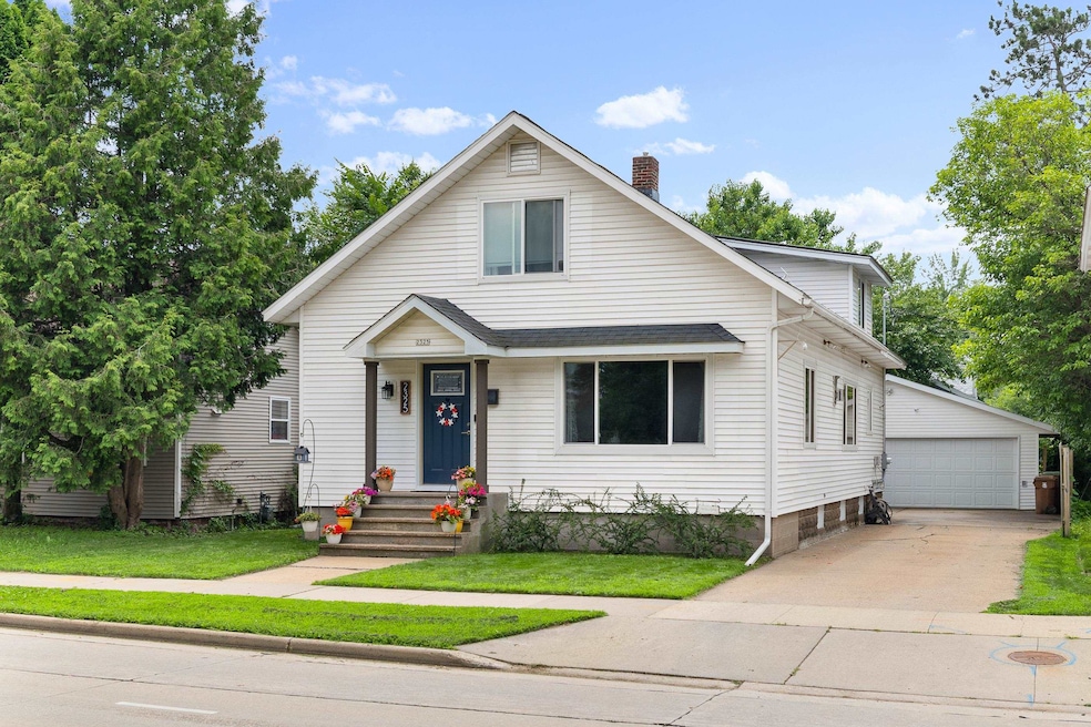 Under Contract $299,900