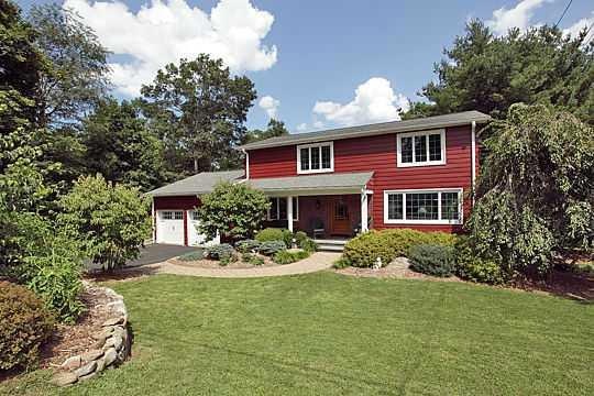 38 Raymond Ave, Spring Valley, NY 10977 - photo 1