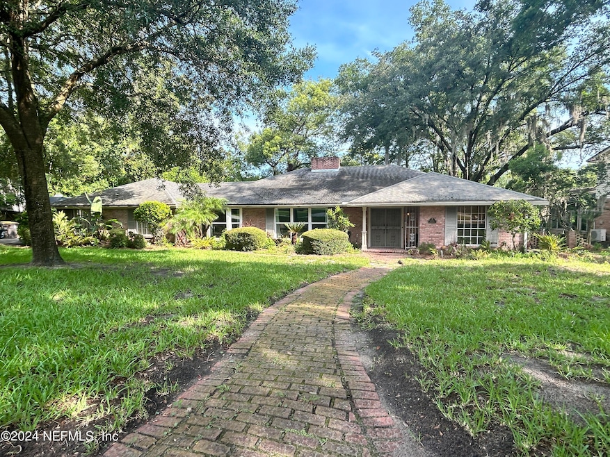 4236 Buck Point Rd, Jacksonville, FL 32210 - photo 1