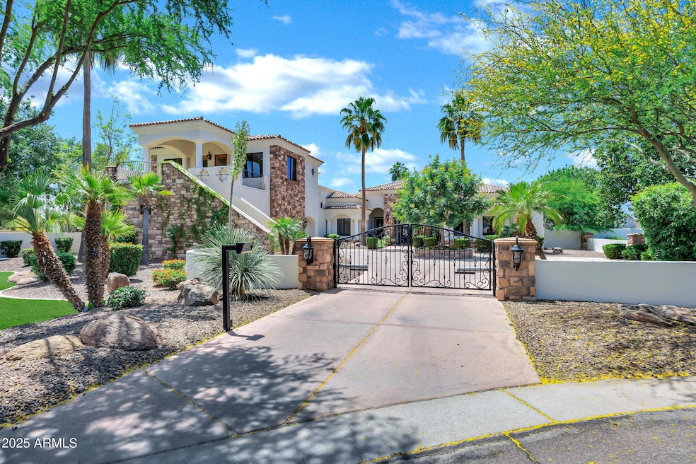 2527 E Beechnut Ct-1