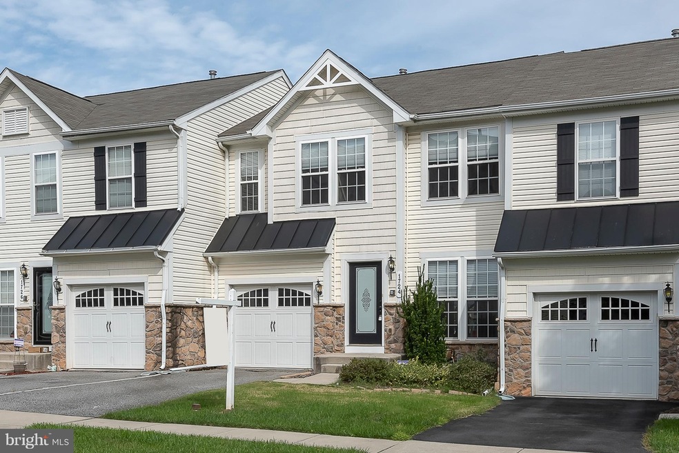 1724 Sunningdale Ln, Hanover, MD 21076 - photo 1