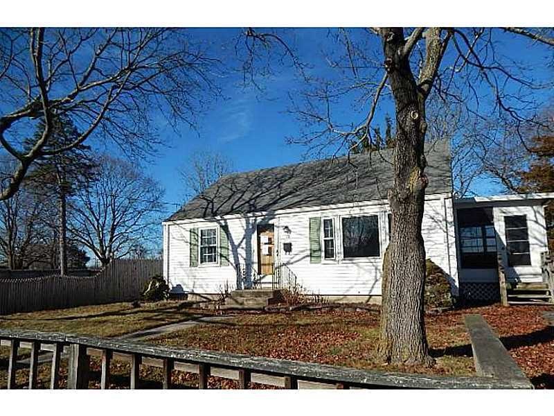 49 Sundance St, Warwick, RI 02886 - photo 1