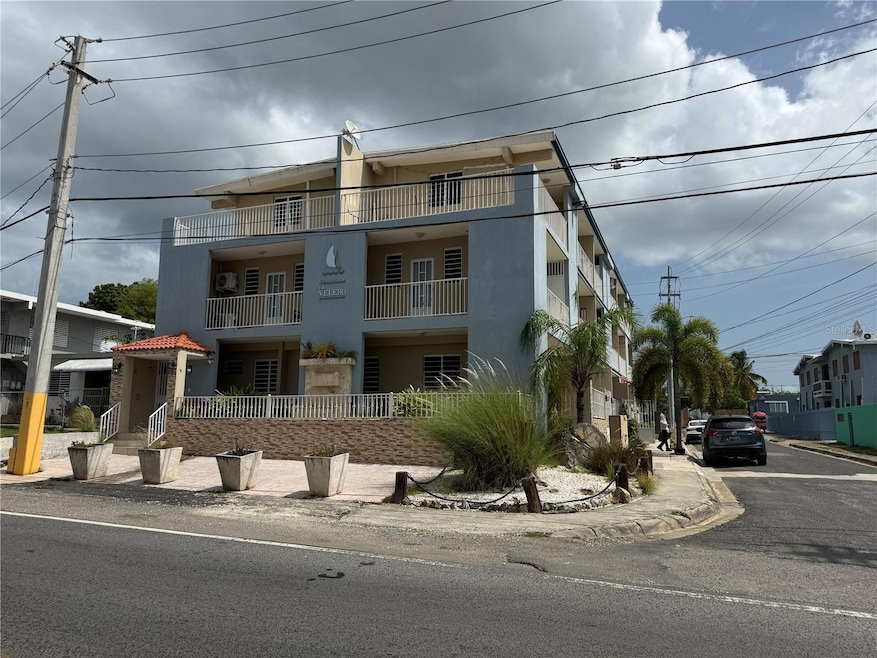 EL VELERO Poblado De Boqueron en Cabo Rojo PR 00623