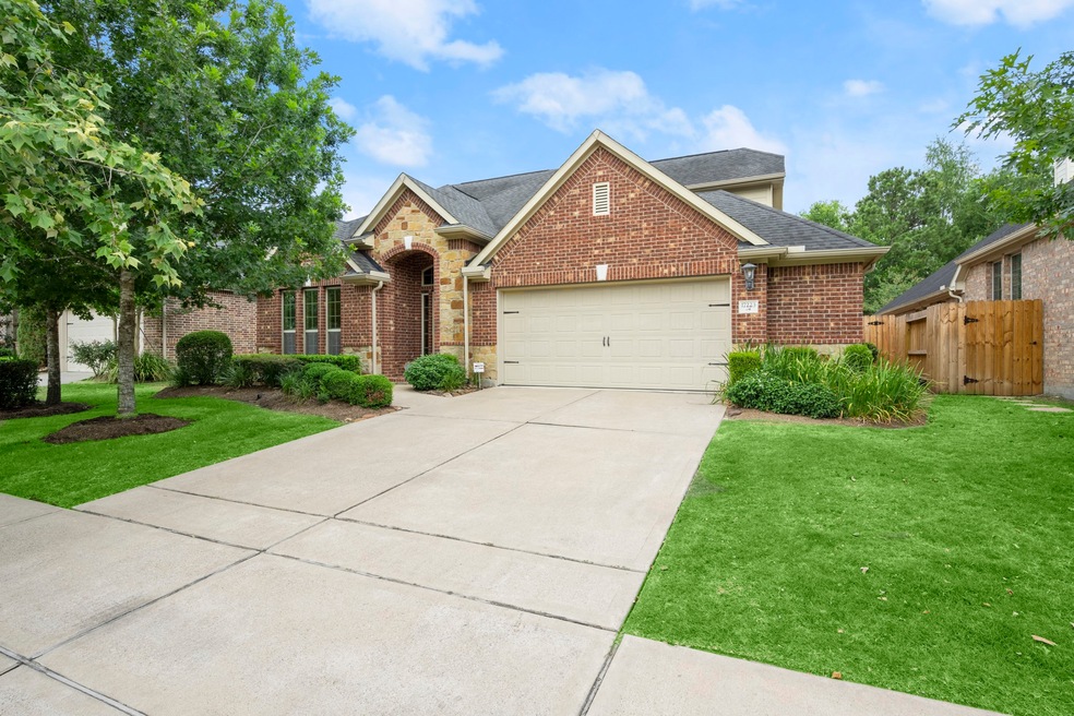 Welcome Home to 17223 Rookery Court in the Beautiful Master Planned Harpers Preserve!