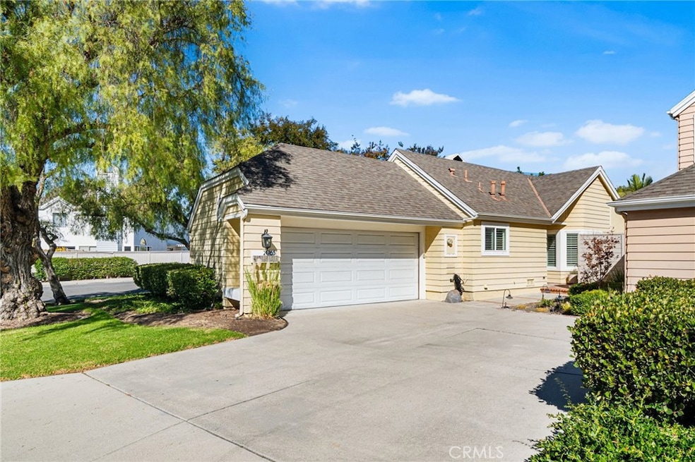21765 Alderbrook unit 14, Mission Viejo, CA 92692 - photo 1