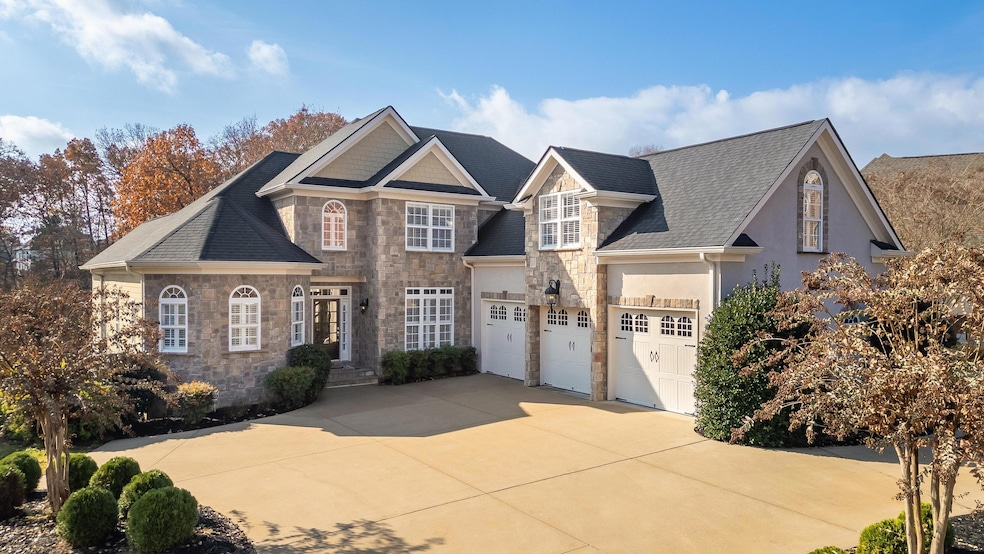 8798 Wandering Way, Ooltewah, TN 37363 - photo 1