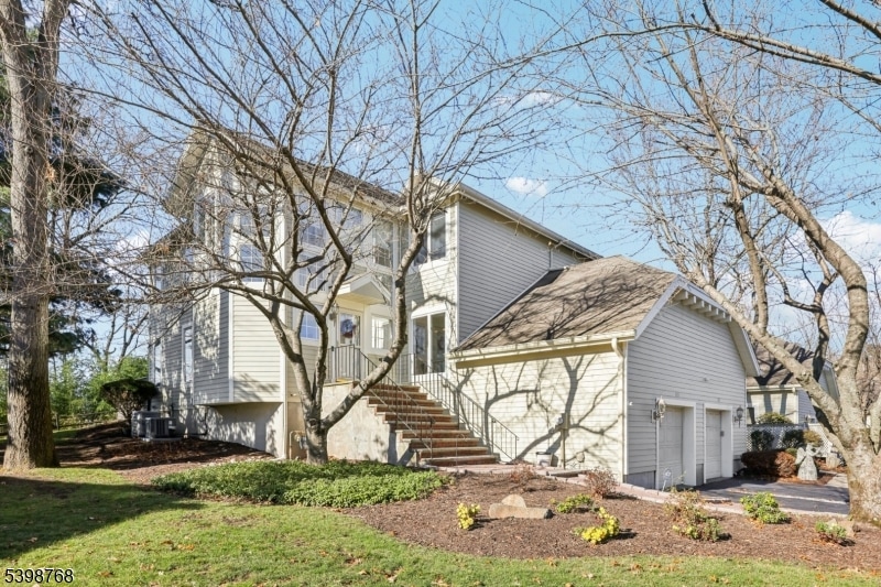 133 Easedale Rd, Wayne, NJ 07470 - photo 1