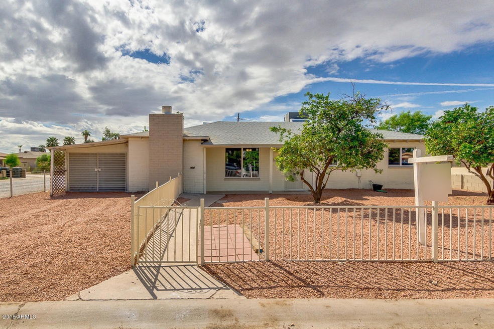 4819 W Montecito Ave, Phoenix, AZ 85031 - photo 1