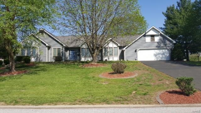 9 Santa Anita Dr, Maryville, IL 62062 - photo 1