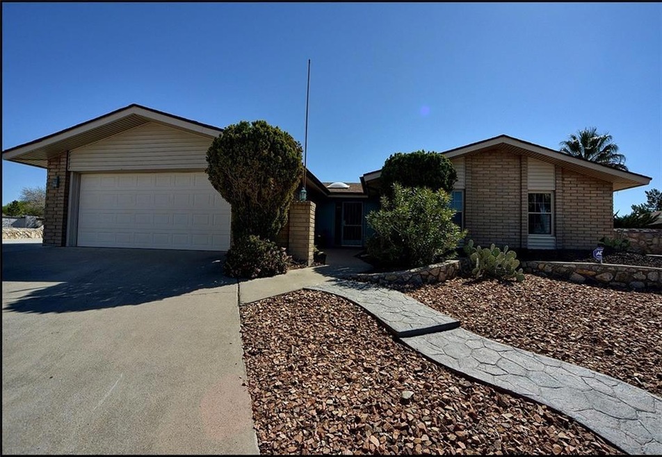 1536 Randy Wolff Place, El Paso, TX 79935 - photo 1