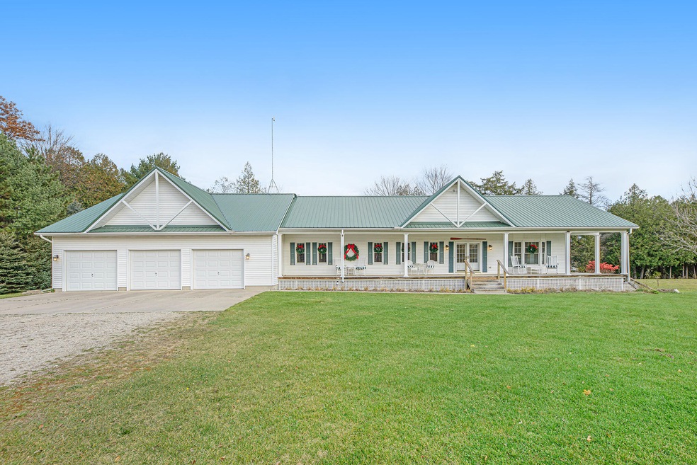 20214NDavidsonRd-2