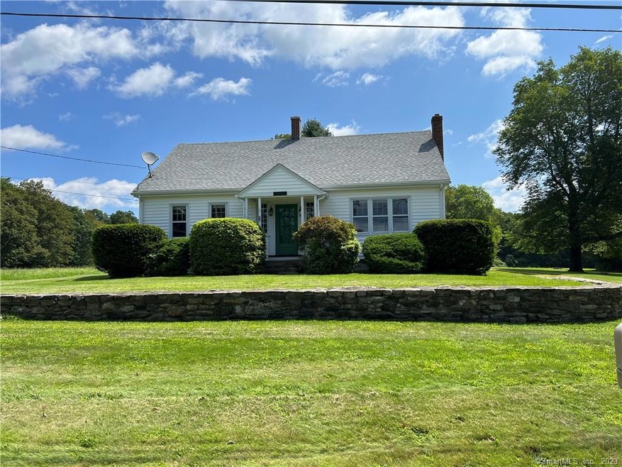 385 Pumpkin Hill Rd, Ashford, CT 06278 - photo 1